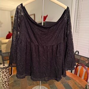 🖤🩶🖤Torrid size 1 off the shoulder Elegant Black Lace babydoll Women's Top🖤🩶🖤